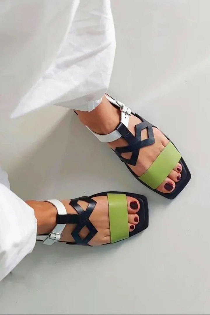 Cut-out Sandalen in Farbblock Schwarz mit quadrater Spitze