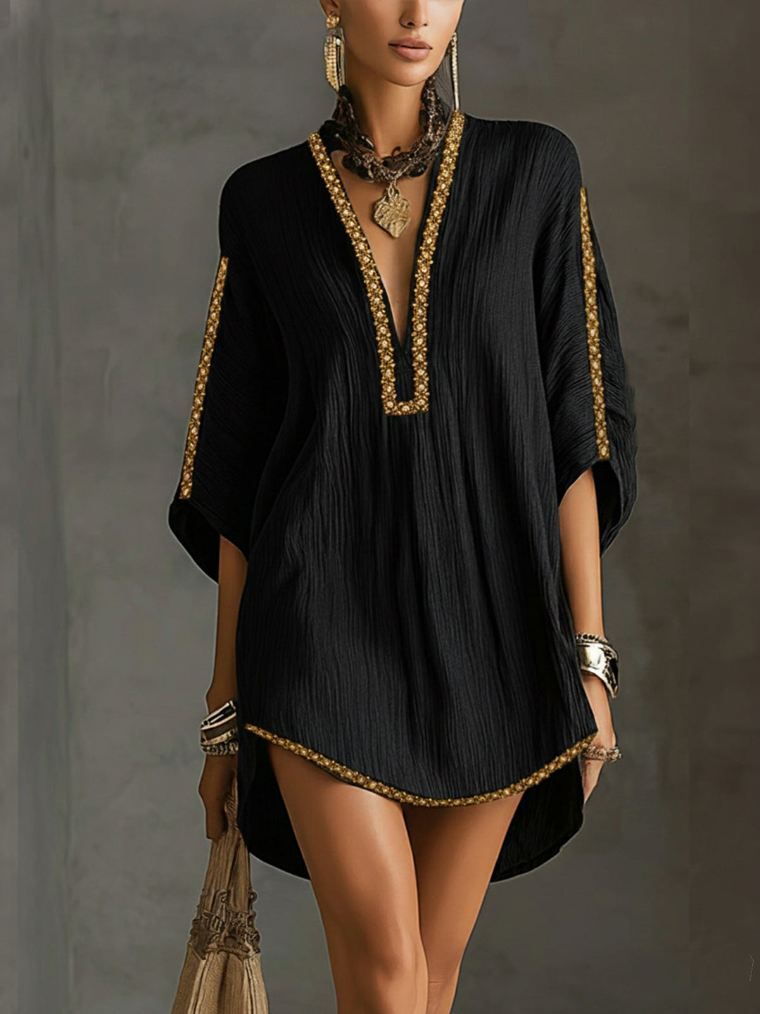 Mirella | Schwarzes Kaftan-Style Mini-Kleid mit tiefem V-Ausschnitt