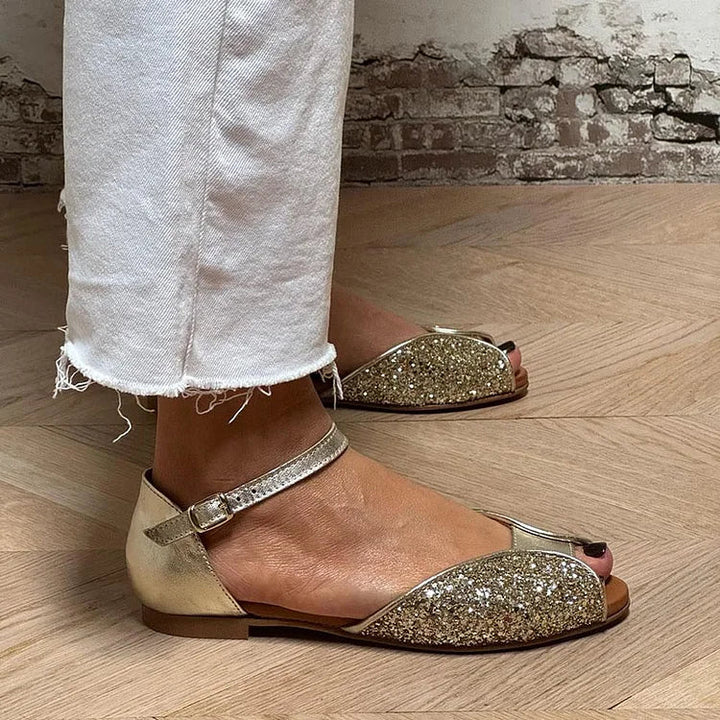 Glitzer-Patchwork Peeptoe-Sandalen in Gold mit Knöchelriemen und Schnalle