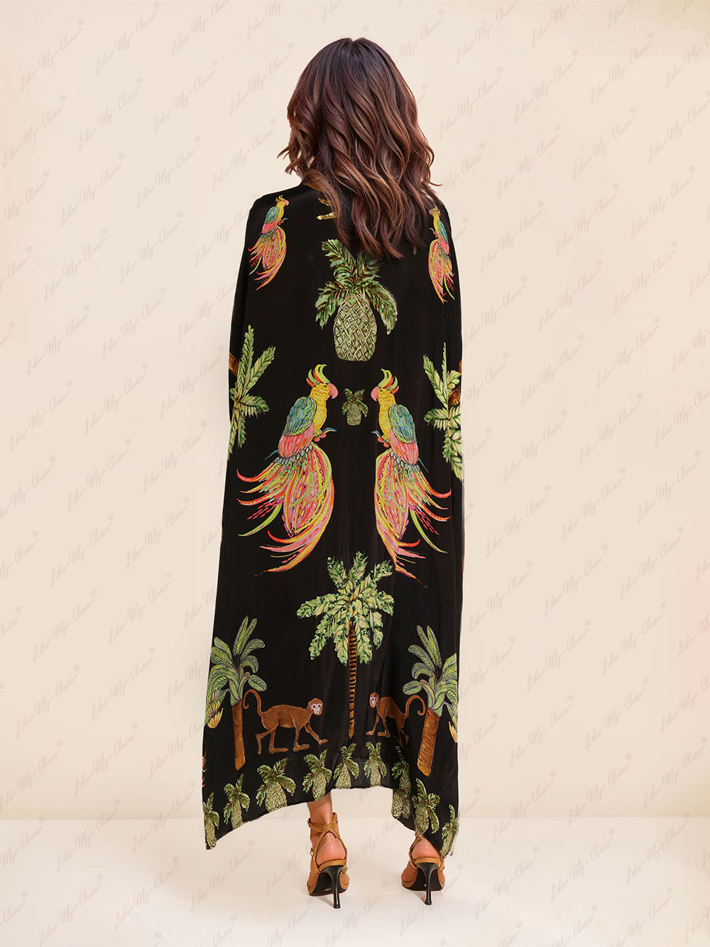Kleid mit schulterfreiem Schnitt