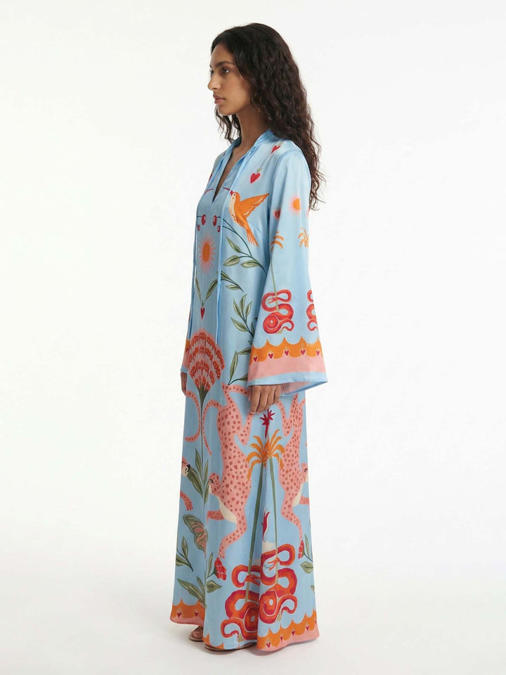 Maxikleid mit Druck in Azur