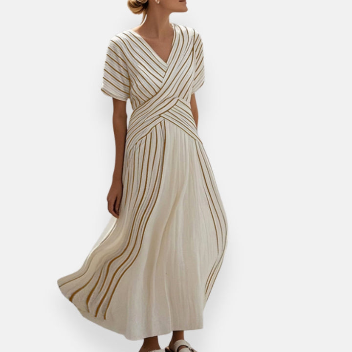 Fließendes Kleid mit eleganten Streifen