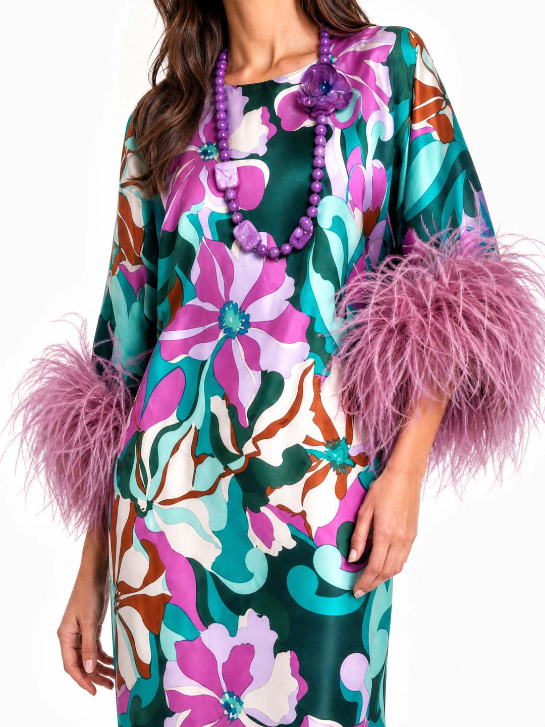 Maxi-Kleid aus satinierter Blumenstoff