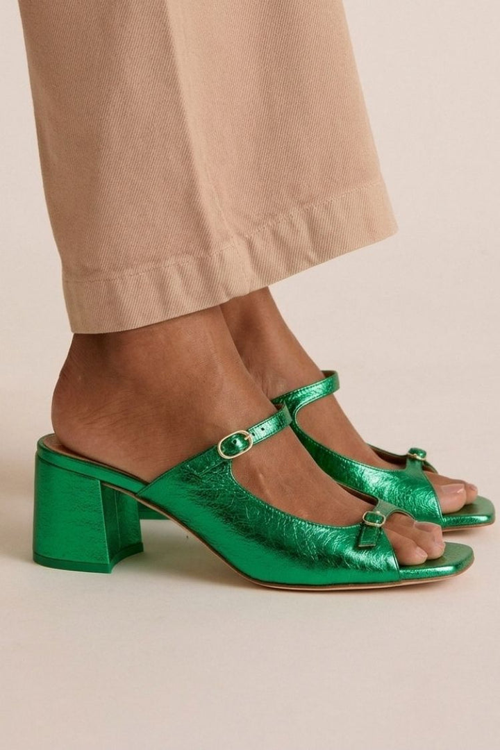 Breite Absatz Slingback Cut-Out Farbblock Gold