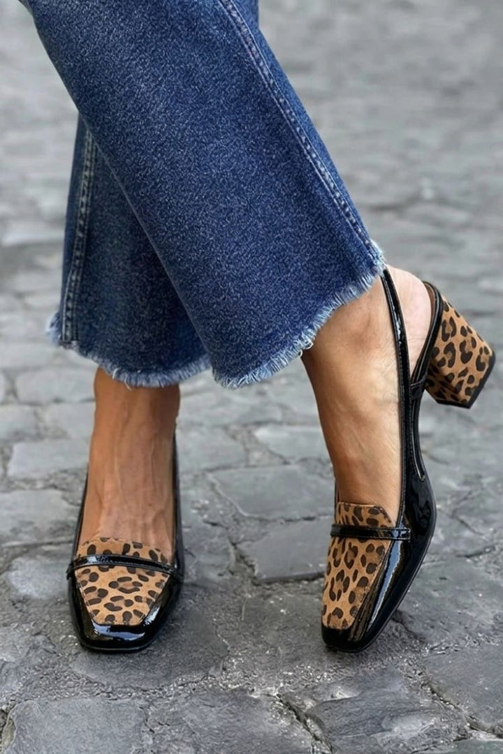 Breite Slingback-Patchwork-Pumps in Lila mit quadrater Spitze