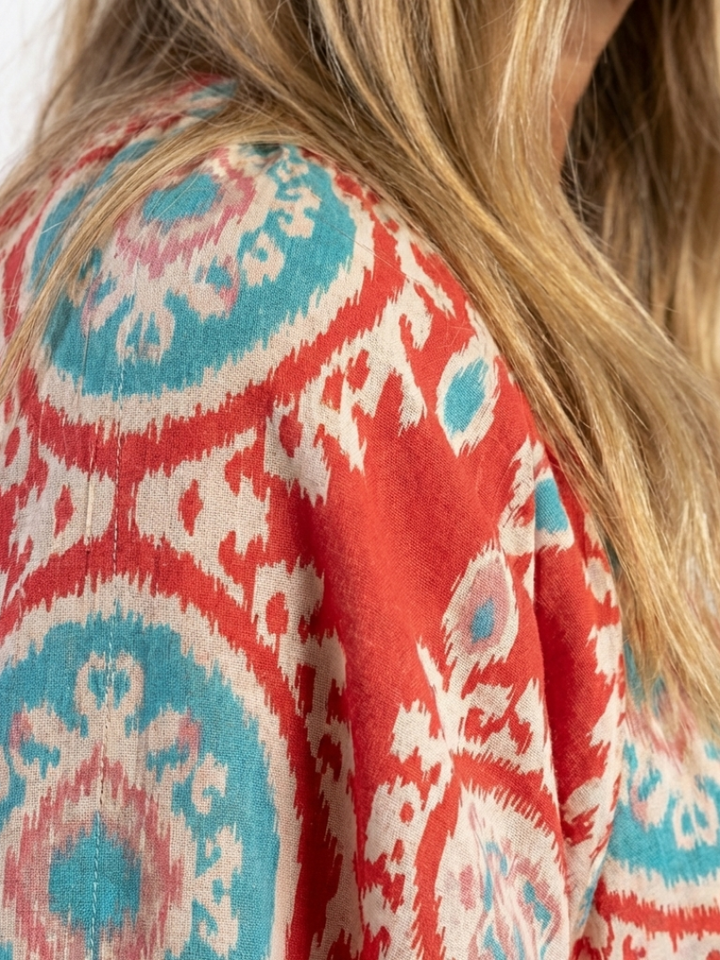 Zaria | Midikleid mit V-Ausschnitt, kurzen Ärmeln und Paisley-Druck