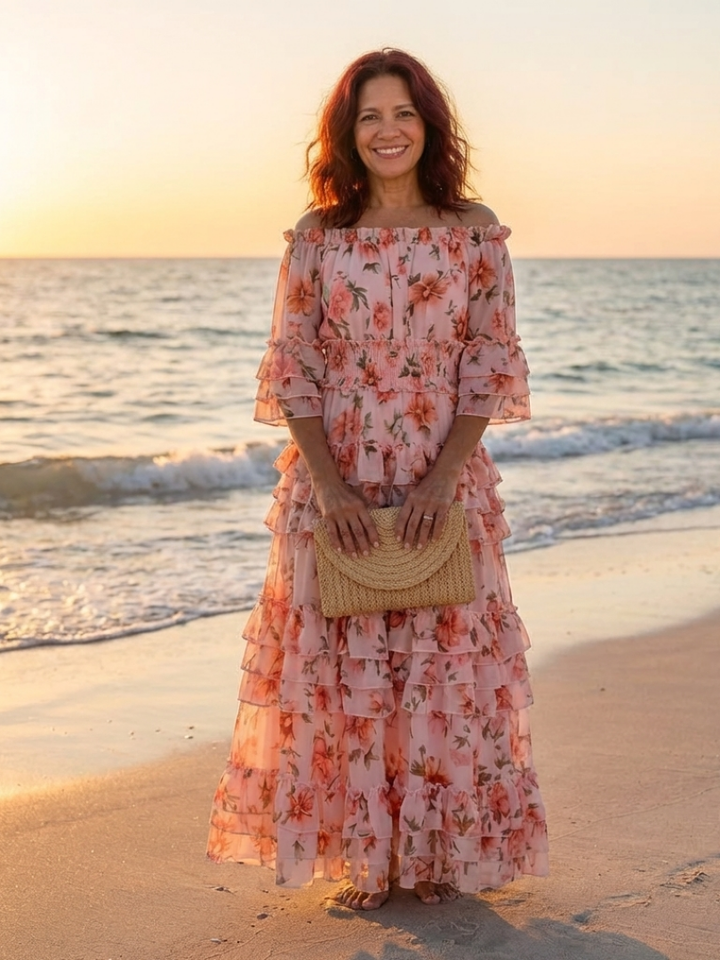 Rosalie | Schulterfreies Maxikleid mit Rüschen, Volants und Blumendruck
