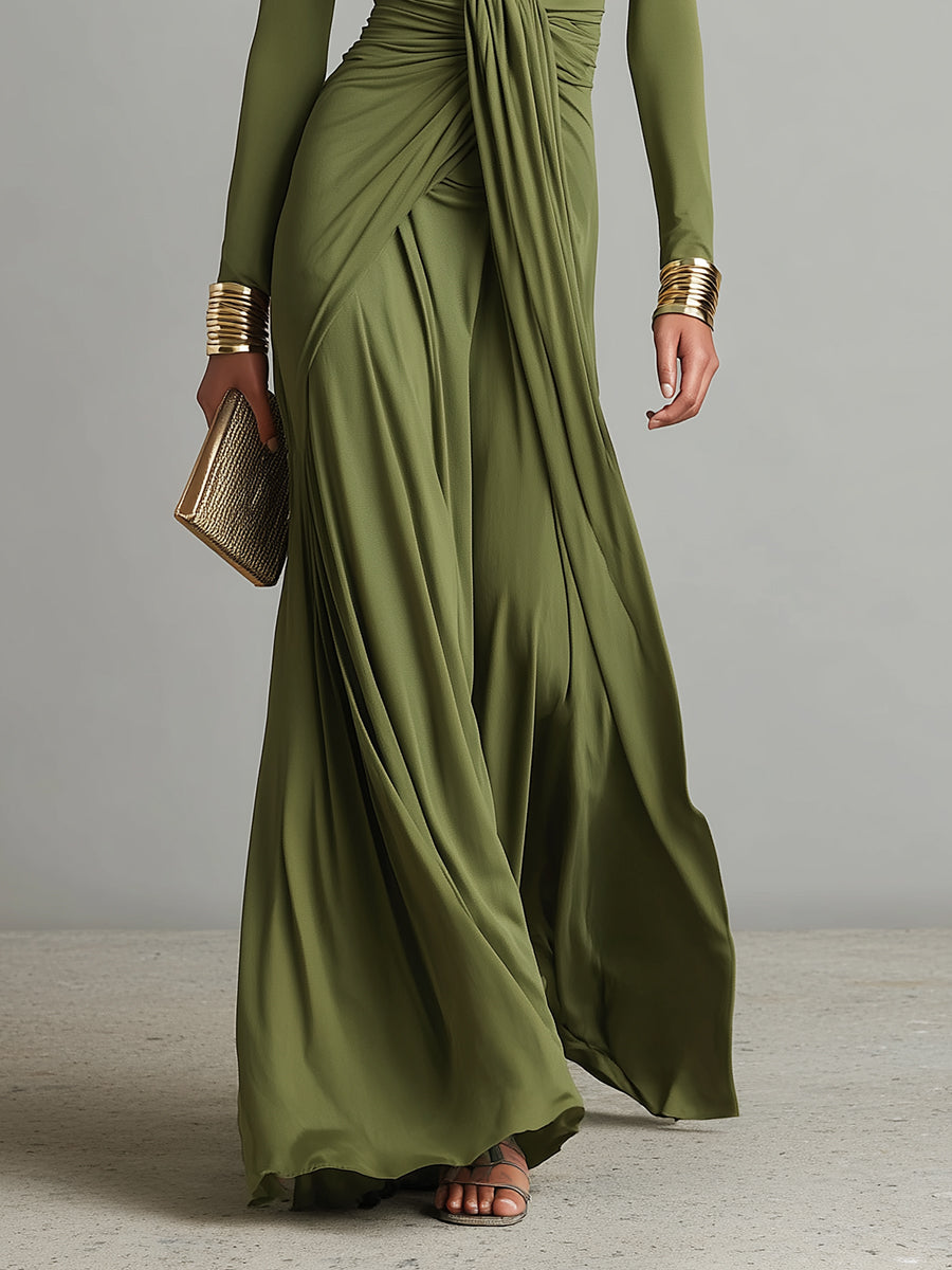 Olivgrünes Satin-Maxikleid mit V-Ausschnitt