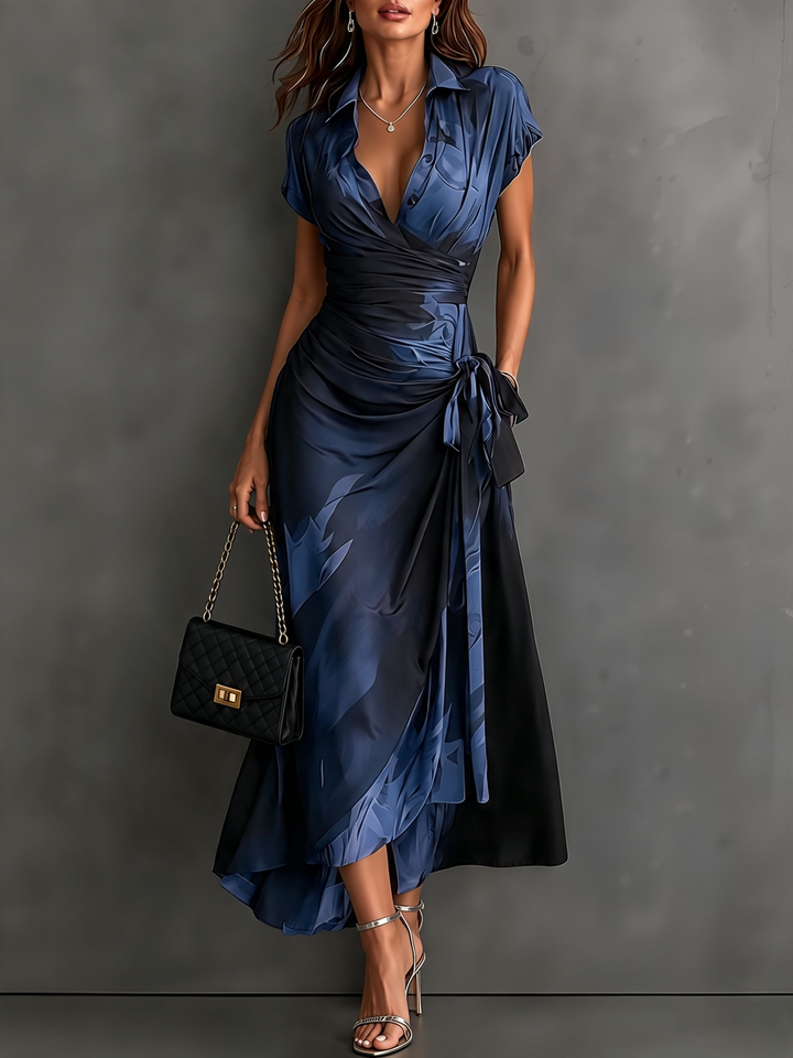 Camilla | Midi-Wickelkleid in abstraktem Druck, Blau