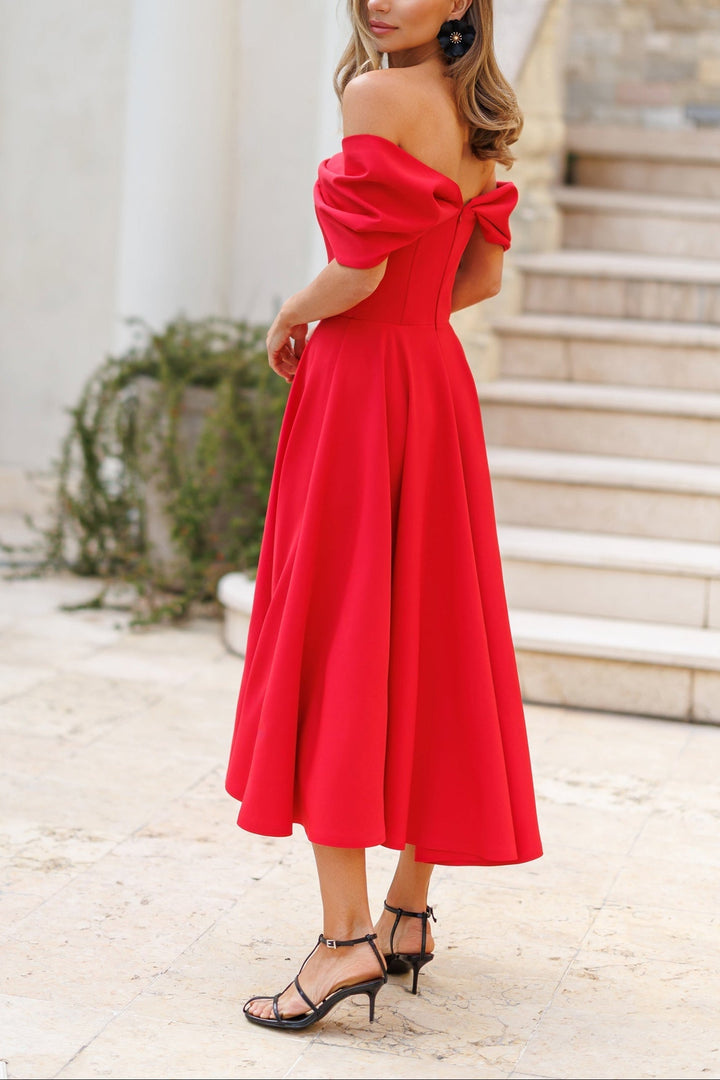 Elegantes Maxikleid mit Schulterfrei