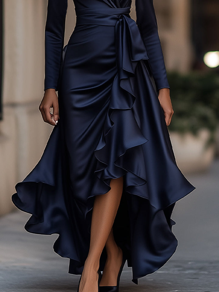 Maxikleid aus Satin mit Volants