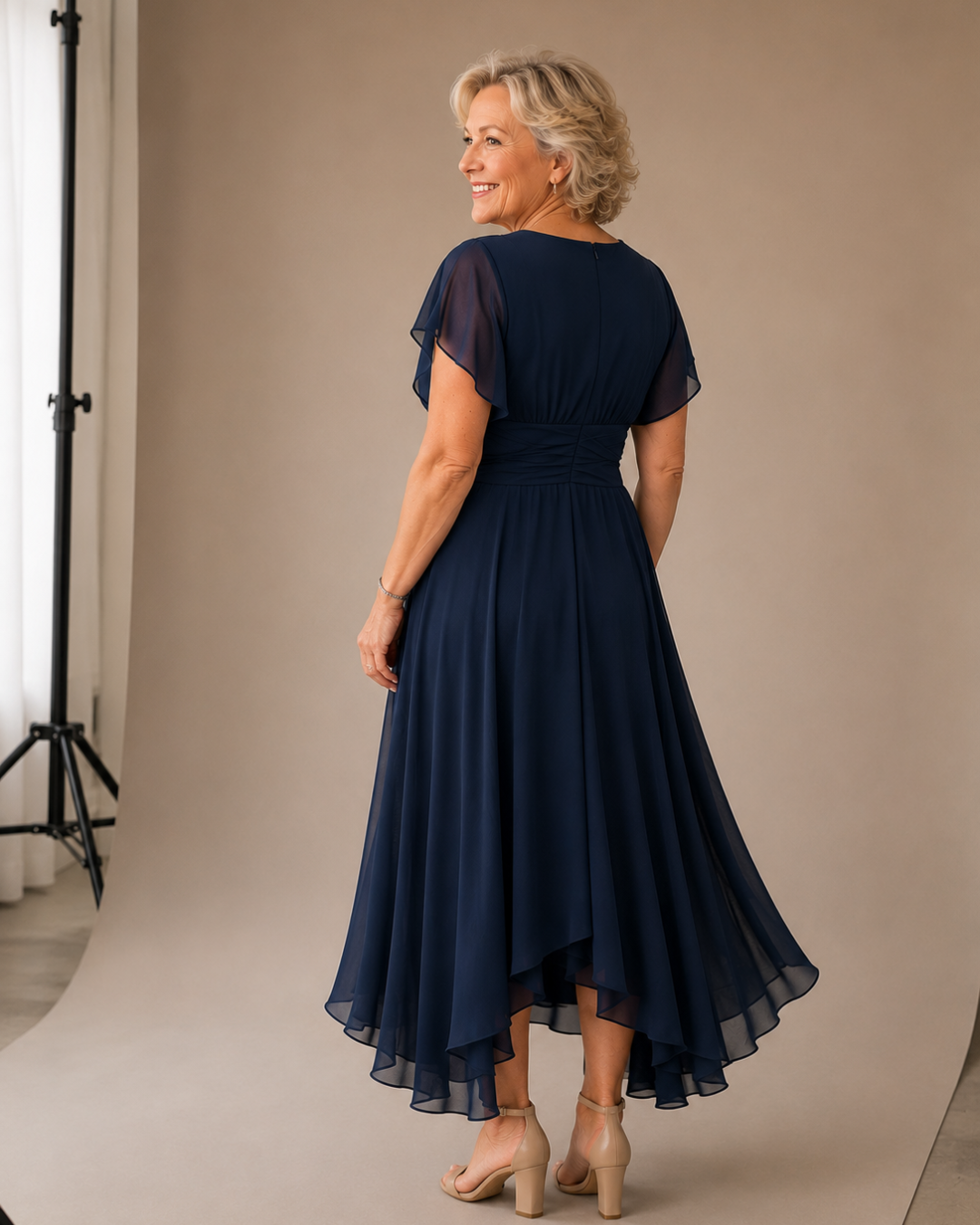 Christina | A-Linien Kleid mit V-Ausschnitt