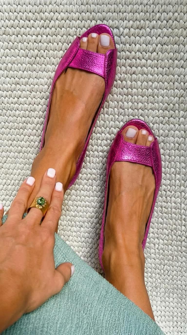Adelina | Goldene Komfort-Chic Sandalen mit stützendem Fußbett