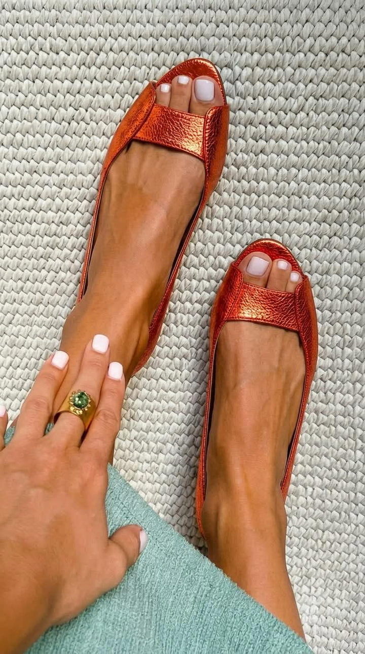 Adelina | Goldene Komfort-Chic Sandalen mit stützendem Fußbett