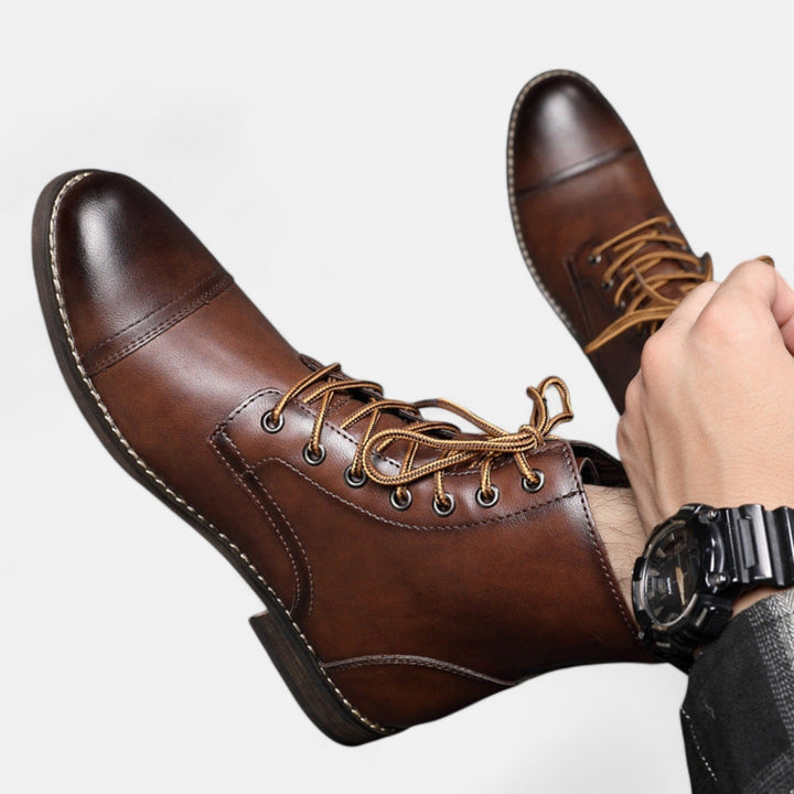 Elias | Stilvolle Herrenstiefel aus Kunstleder