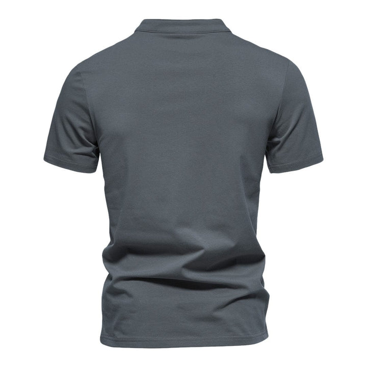 Noah | Signature V-Shirt