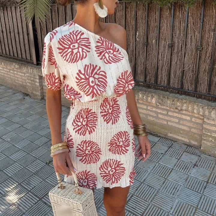 Kurzes, lässiges Sommerkleid