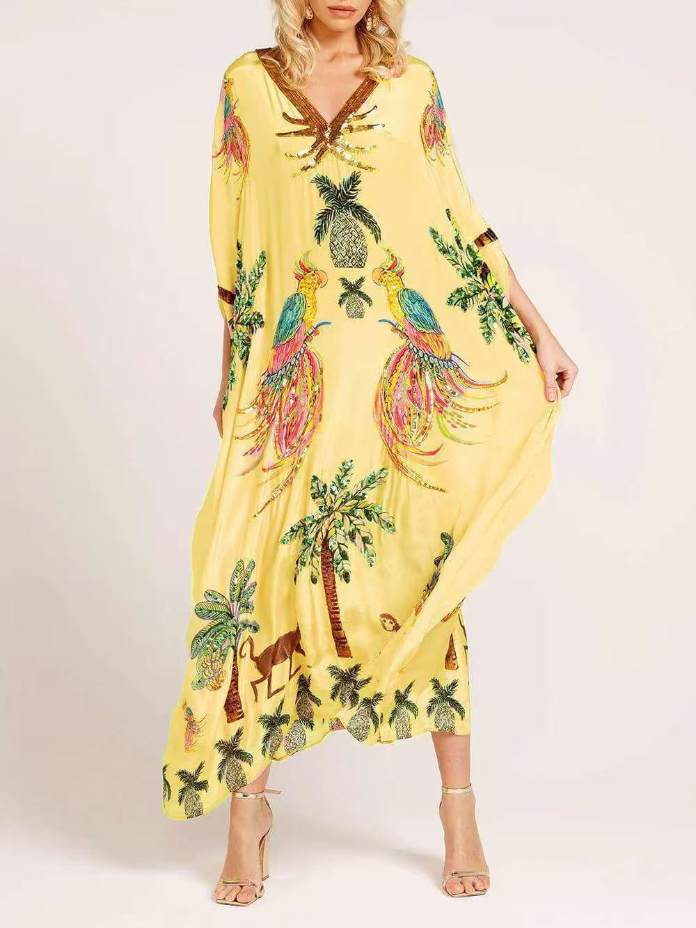 Kleid mit schulterfreiem Schnitt