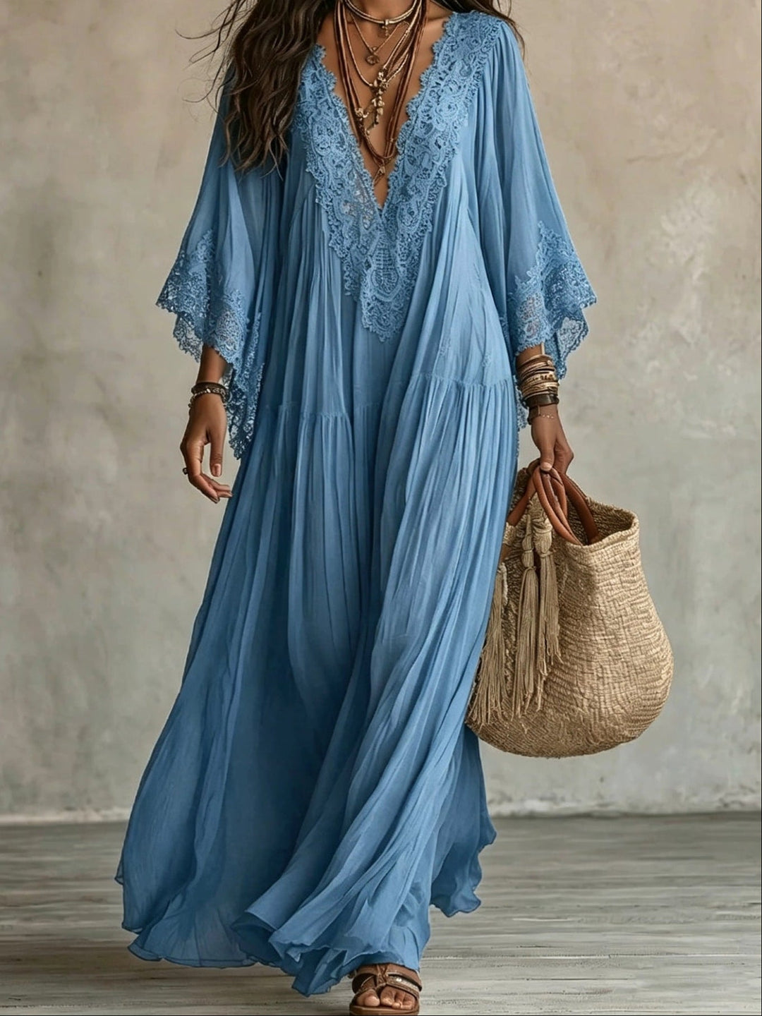 MAXIKLEID MIT SPITZE FÜR FRAUEN