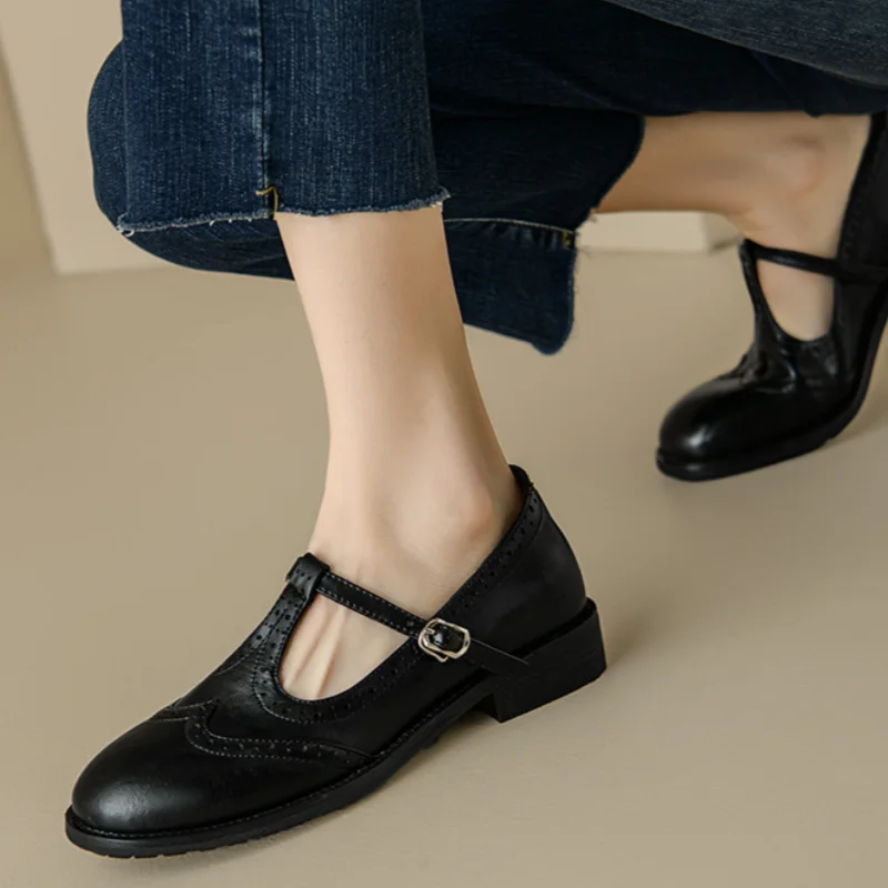 Sarah | Elegante Mary Jane mit T-Riemen