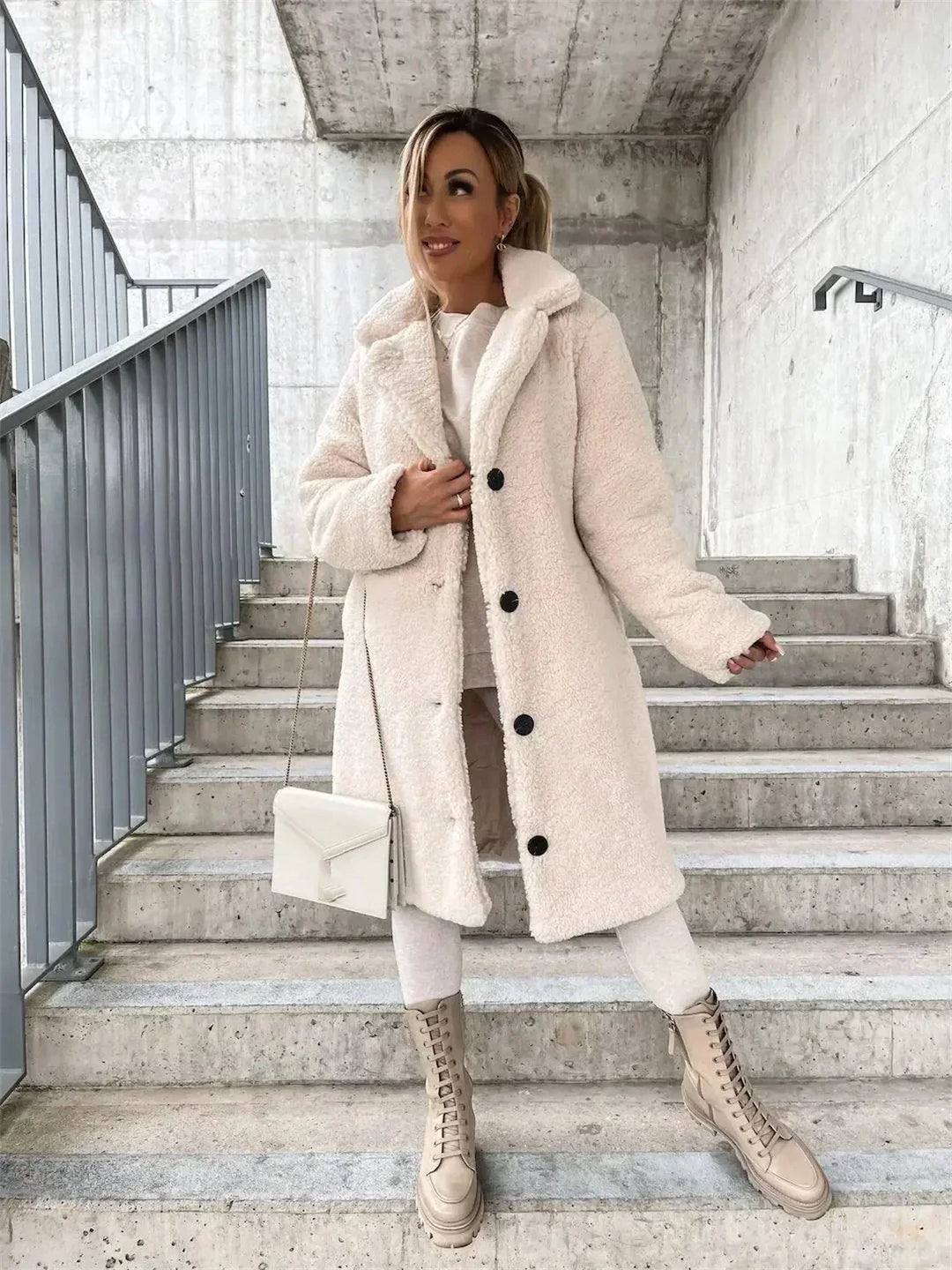 Astrid™ | Elegante Teddyjacke
