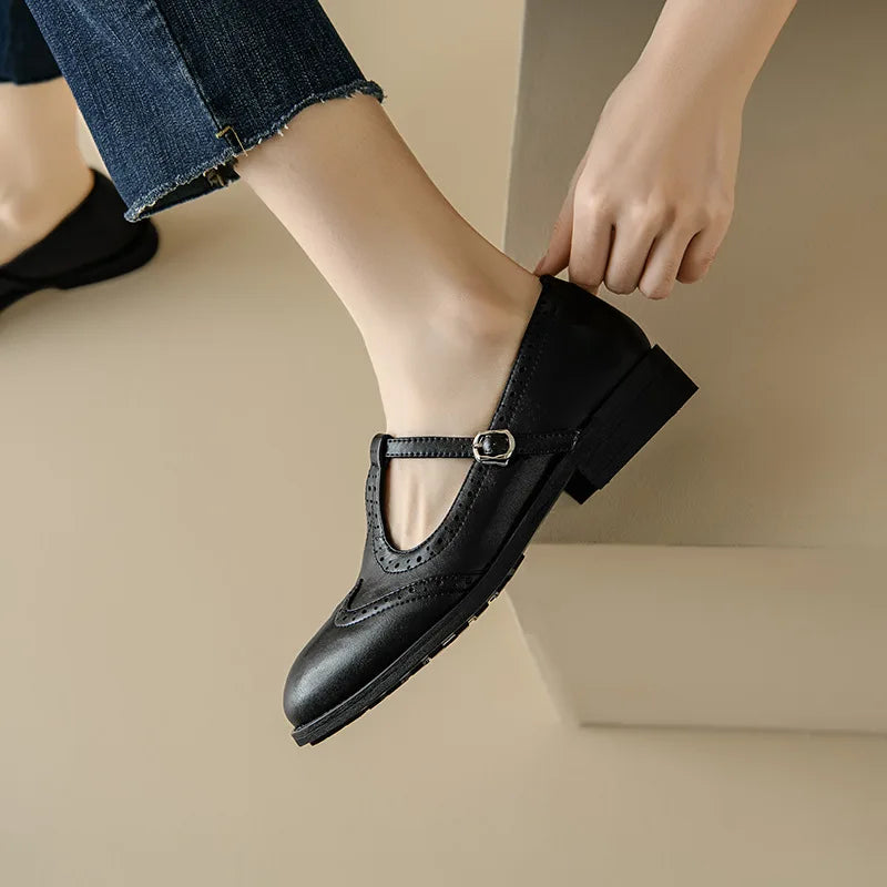 Sarah | Elegante Mary Jane mit T-Riemen