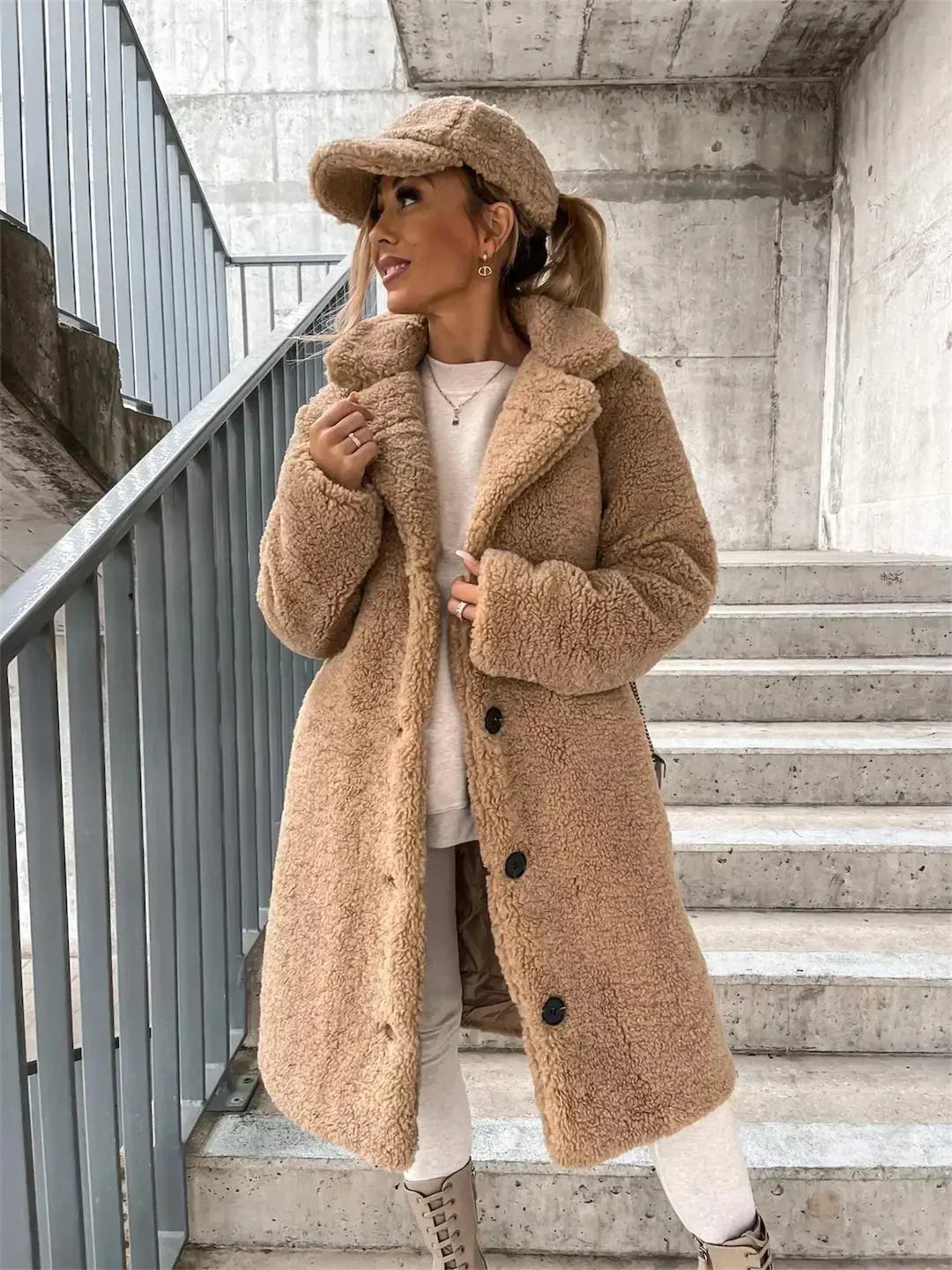 Astrid™ | Elegante Teddyjacke