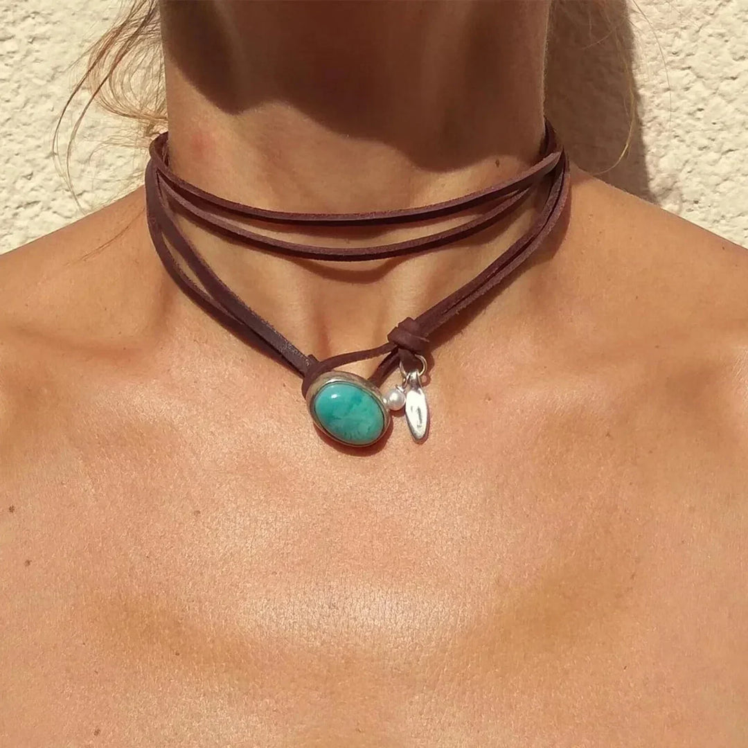 Agnese™ - Choker aus Leder mit Türkis