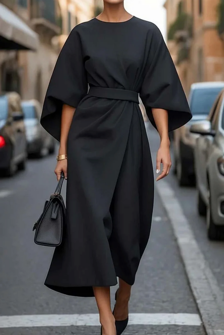Elegantes Kleid mit Laternenärmeln und Gürtel