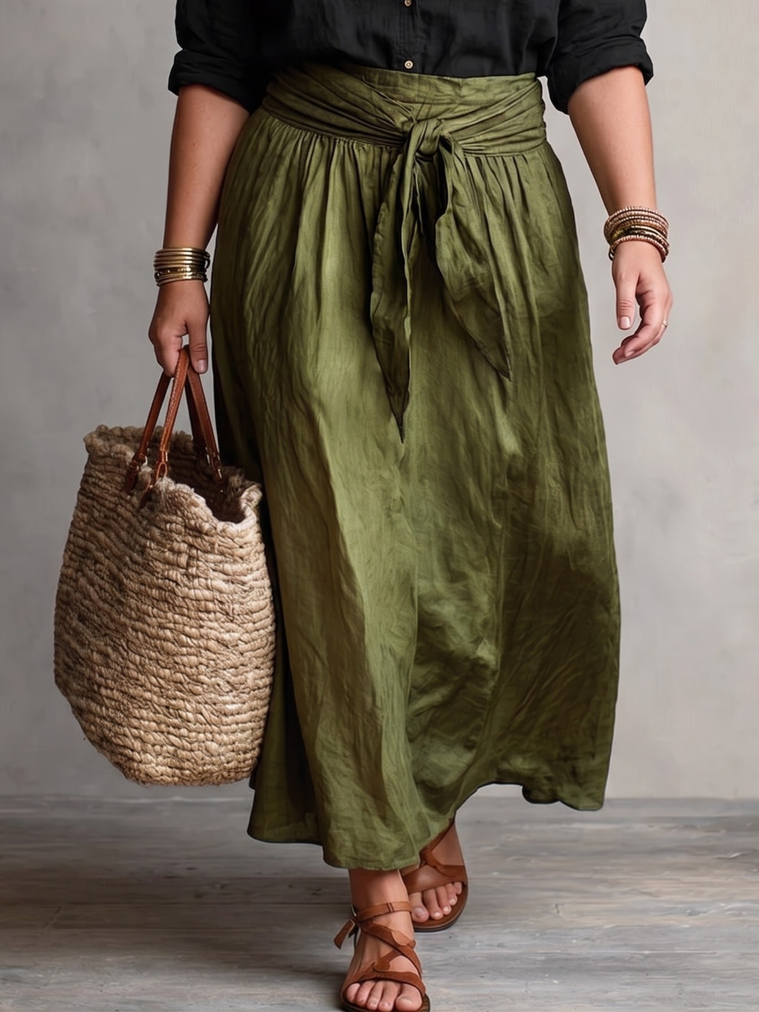 VERA™ - ELEGANTES ZWEITEILIGES SOMMERSET: SCHWARZE BLUSE & OLIVFARBENER ROCK