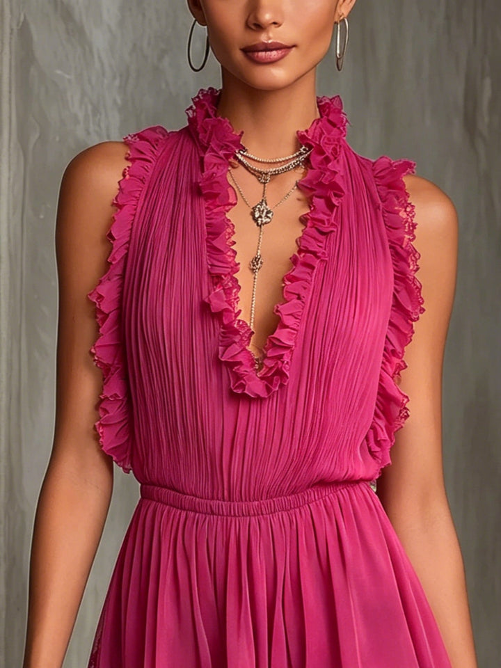 Faltender Chiffon-Jumpsuit mit Spitze und Rüschen in Fuchsia