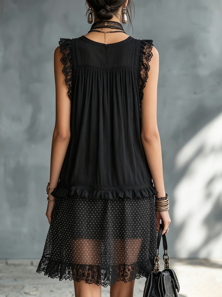 Pauline | Mini Durchsichtiges Kleid mit Punkten, Rüschen und schwarzen Spitze-Akzenten
