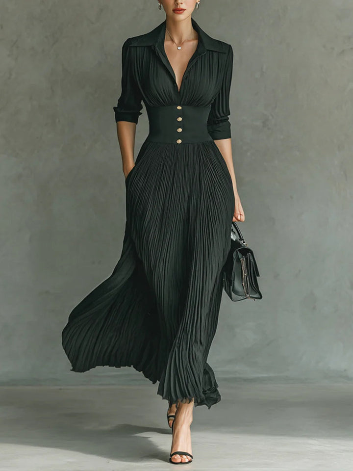 Elvire | Lange Plissierte Robe mit Revers und Hoher Taille