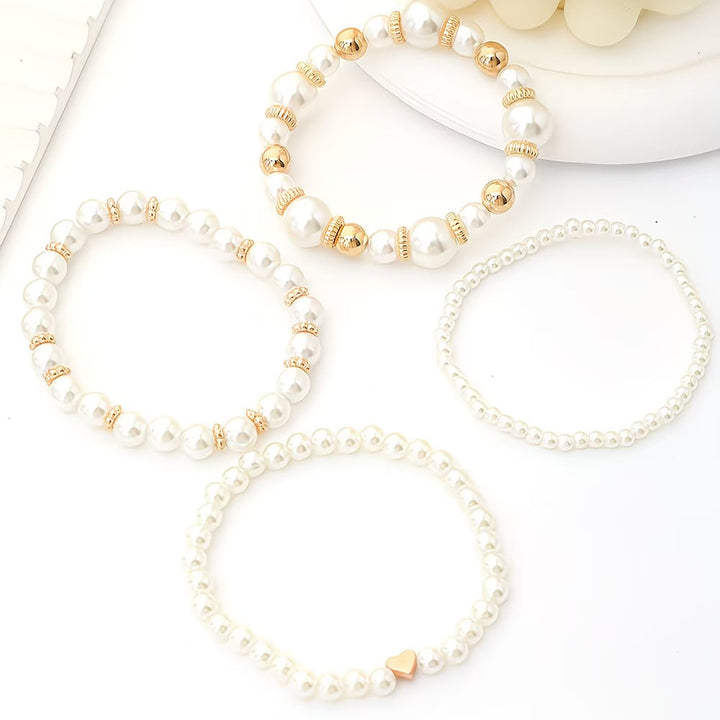 Set aus Stapelbaren Perlenarmbändern in 4