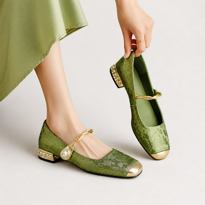 Daisy | Mary Jane Slipper