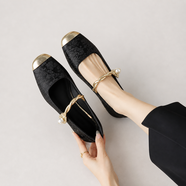 Daisy | Mary Jane Slipper