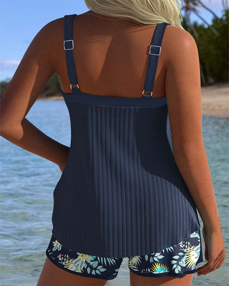 Von Esmee® | Gestreifter Tankini mit Zweiteiligem Strandshort