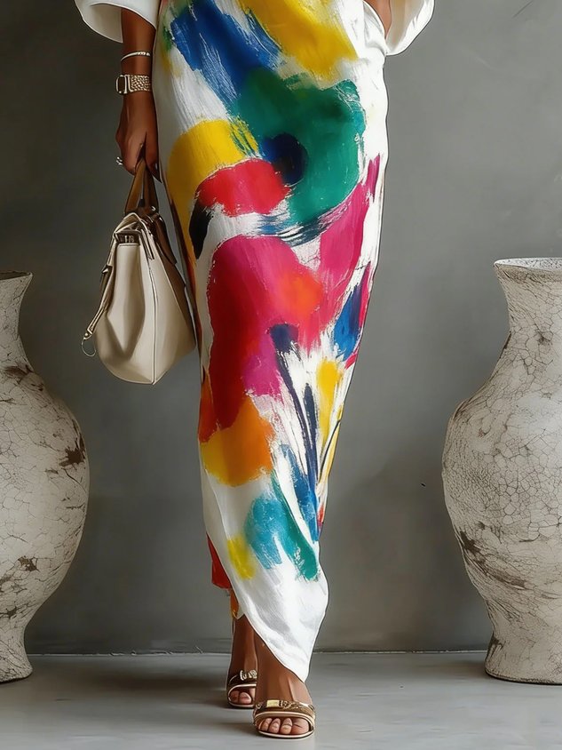 Maxikleid mit abstraktem Druck und einem Schulterträger