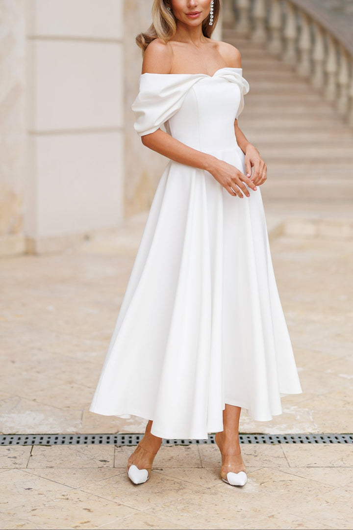 Elegantes Maxikleid mit Schulterfrei