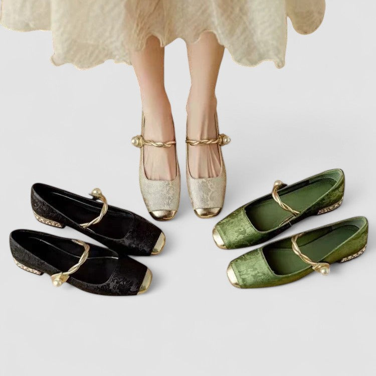 Satin Babyschuhe mit Schmuckabsatz Camille