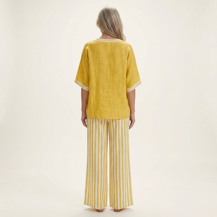 Lidewij Set mit V-Ausschnitt Top und gestreifter Hose