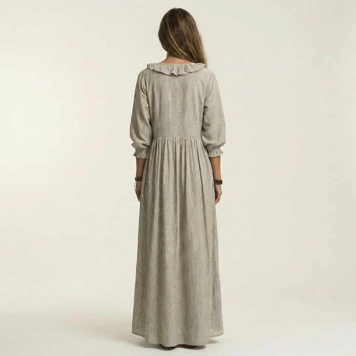 Willemien Maxi-Kleid mit Rüsche-Ausschnitt und Laternenärmeln