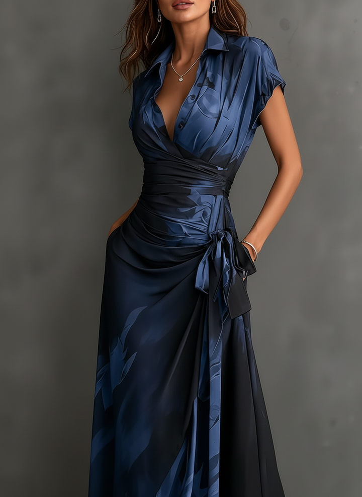 Camilla | Midi-Wickelkleid in abstraktem Druck, Blau