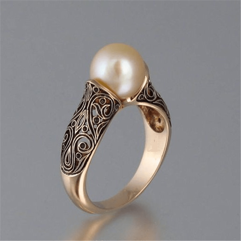 Vintage-Ring mit Goldener Perle