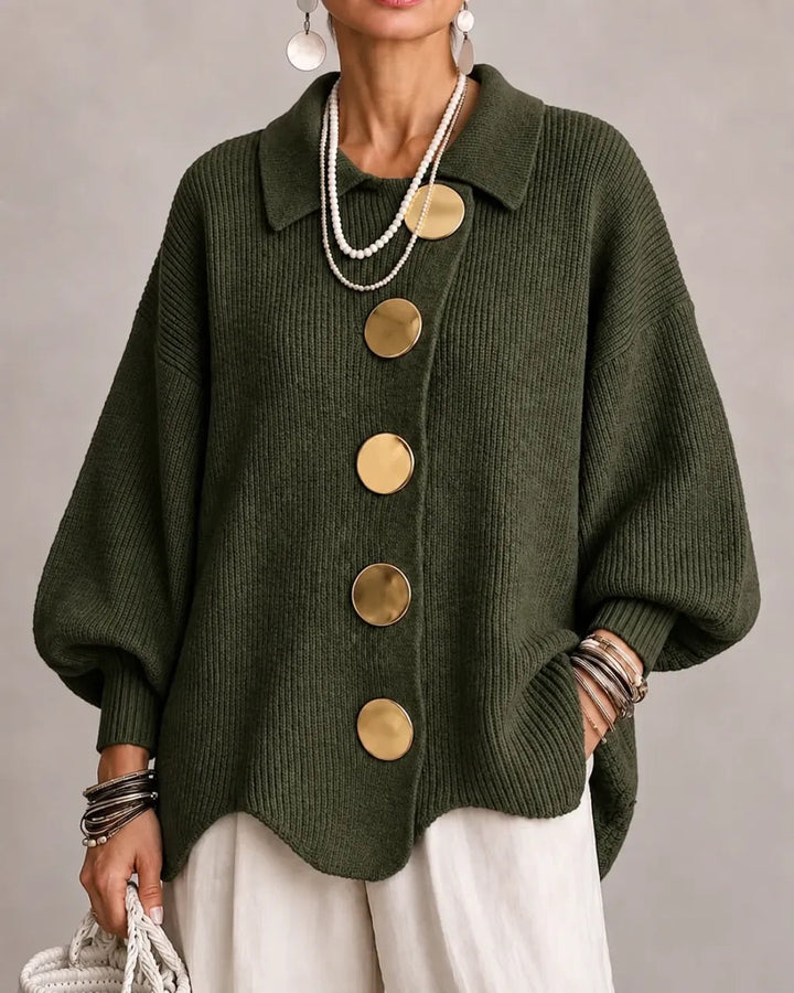 Svea | Oversize-Strickjacke mit goldfarbenen Knöpfen