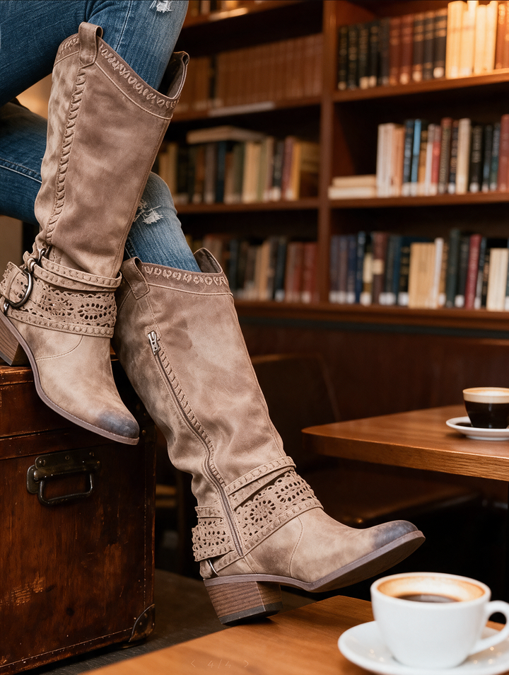 Seleina | Westernstiefel mit Zierriemen