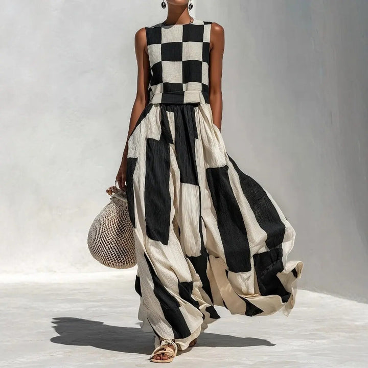 Noa - Langes Kleid mit geometrischem Muster