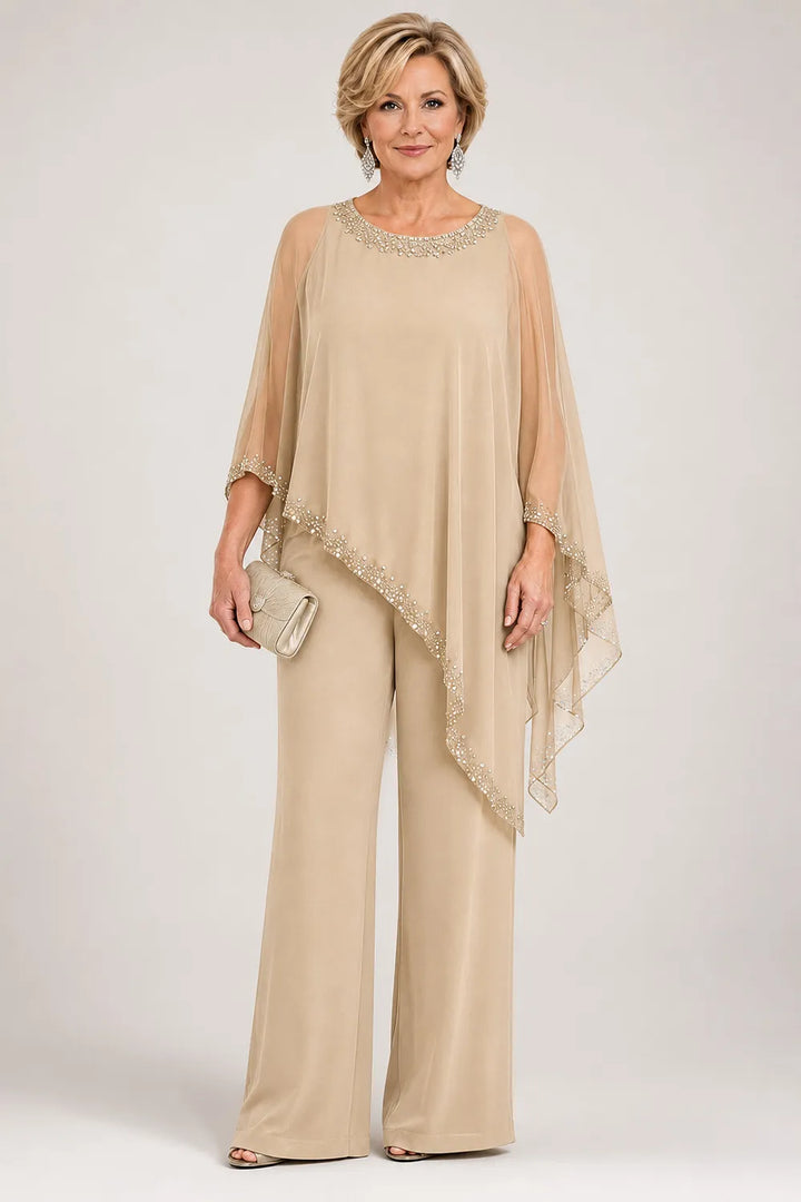 Hosenanzug mit Chiffon-Cape mit Perlen und weitem Bein