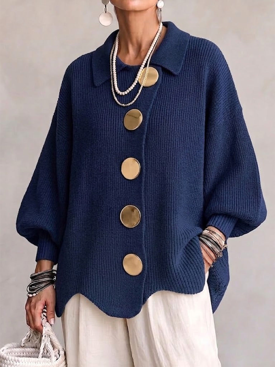 Svea | Oversize-Strickjacke mit goldfarbenen Knöpfen