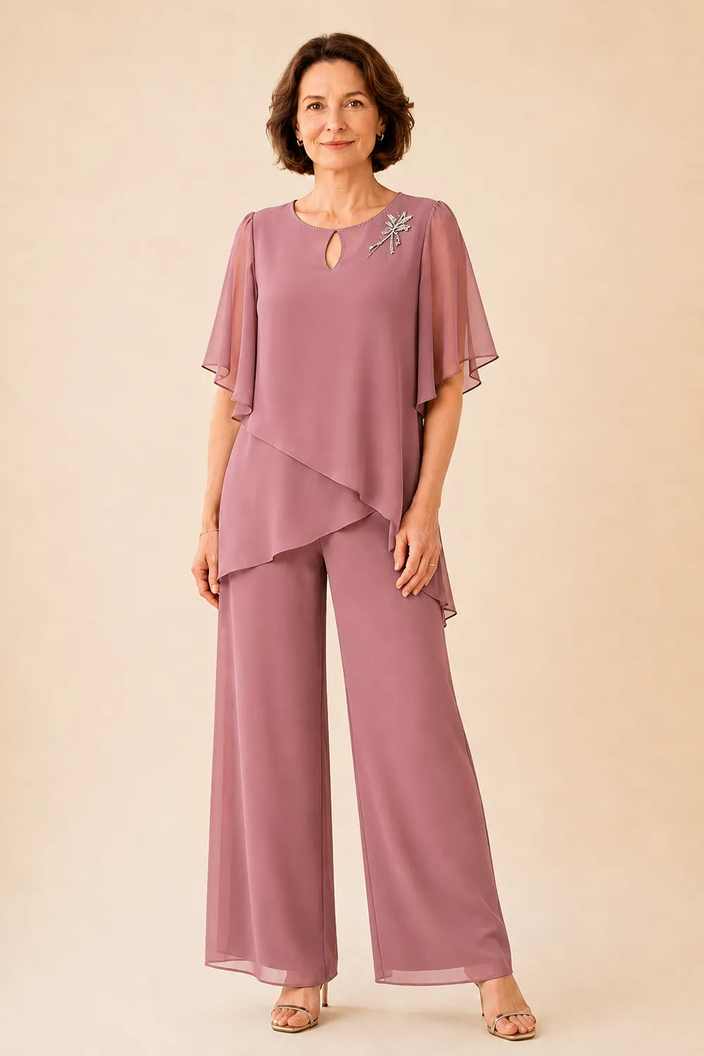 Hosenanzug mit Chiffon-Overlay und dekorativem Schlüssel-Ausschnitt